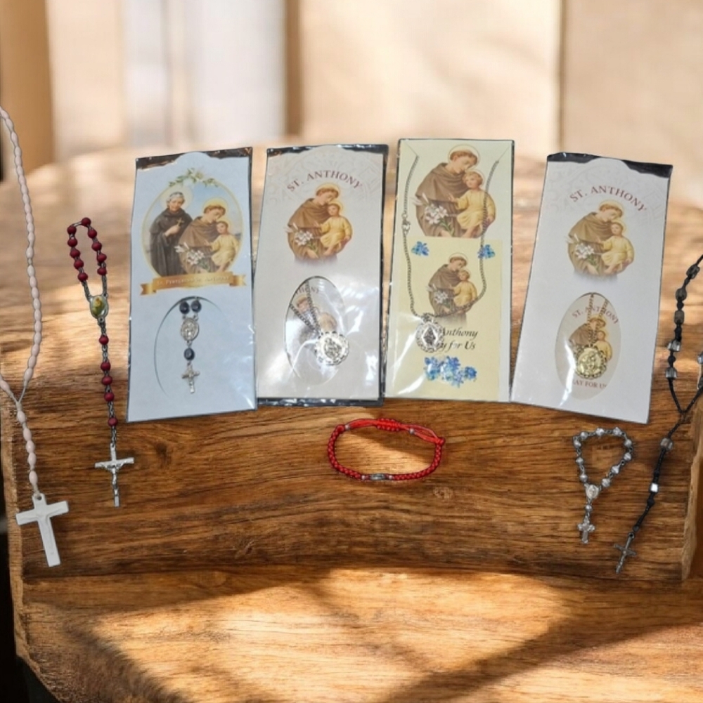 ✝️Religious Bundle Prayer Rosary Necklaces St Anthony Crucifix Jesus Cross - Picture 2 of 16